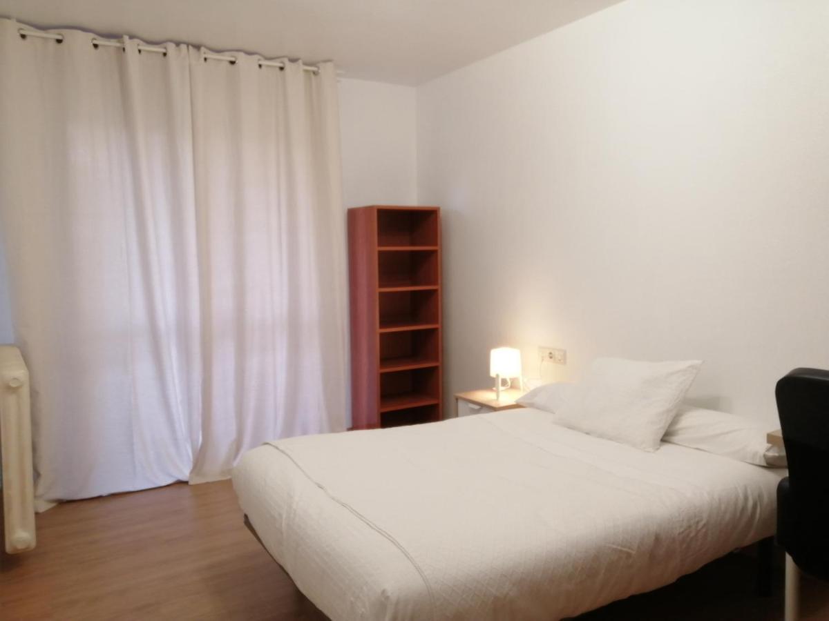 Funcional Y Renovado Apartamento En Iturrama Pamplona Kültér fotó