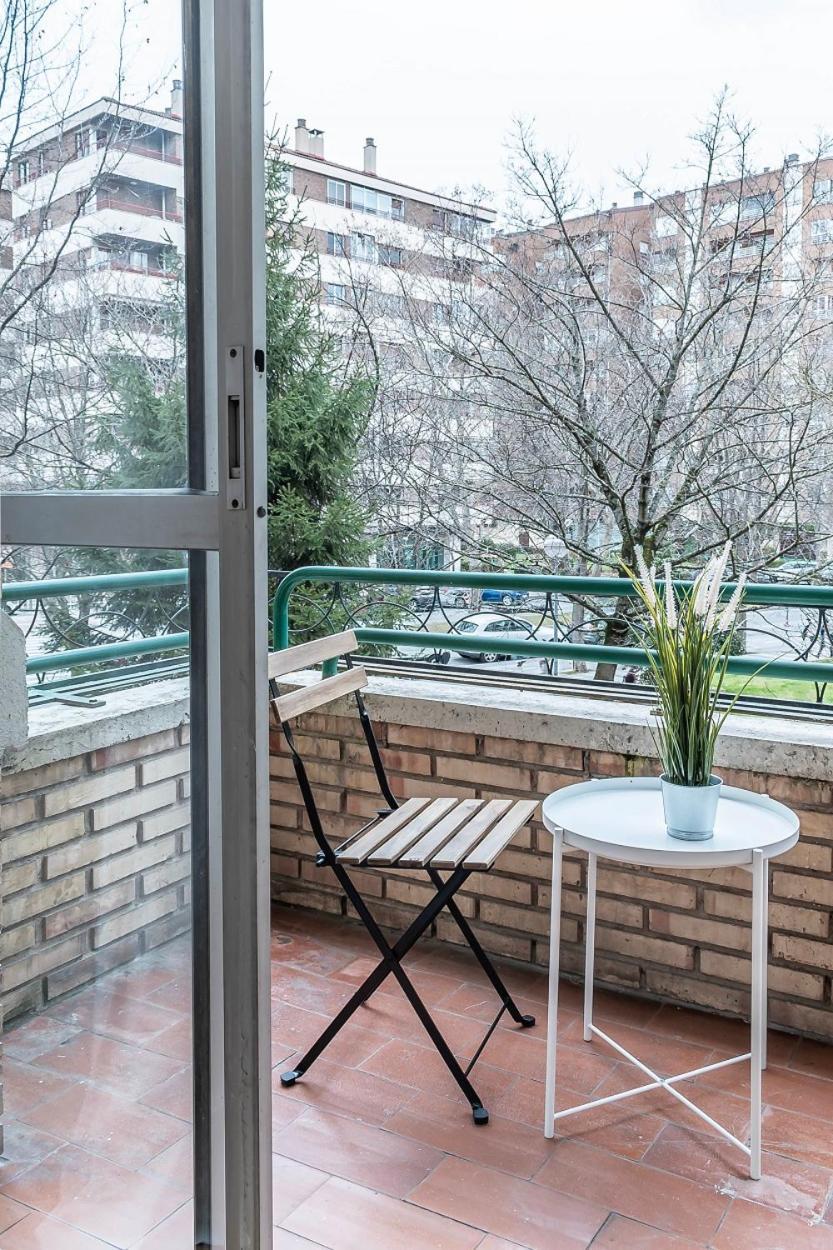 Funcional Y Renovado Apartamento En Iturrama Pamplona Kültér fotó