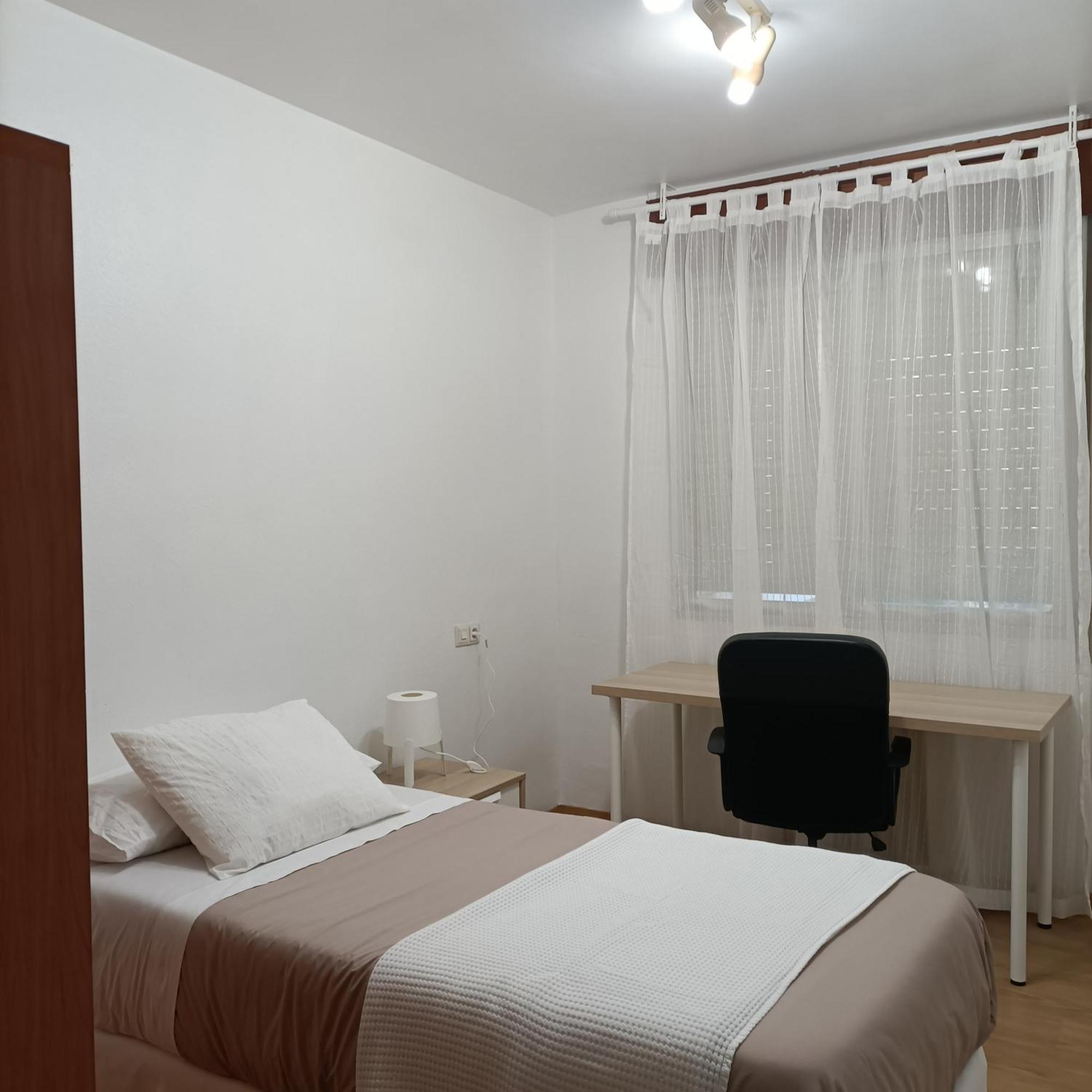 Funcional Y Renovado Apartamento En Iturrama Pamplona Kültér fotó